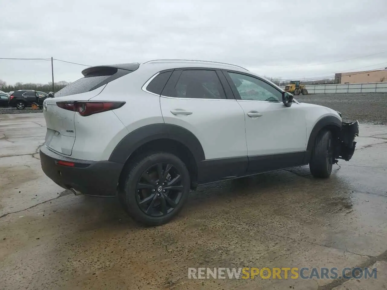 3 Photograph of a damaged car 3MVDMBBM5RM600667 MAZDA CX30 2024