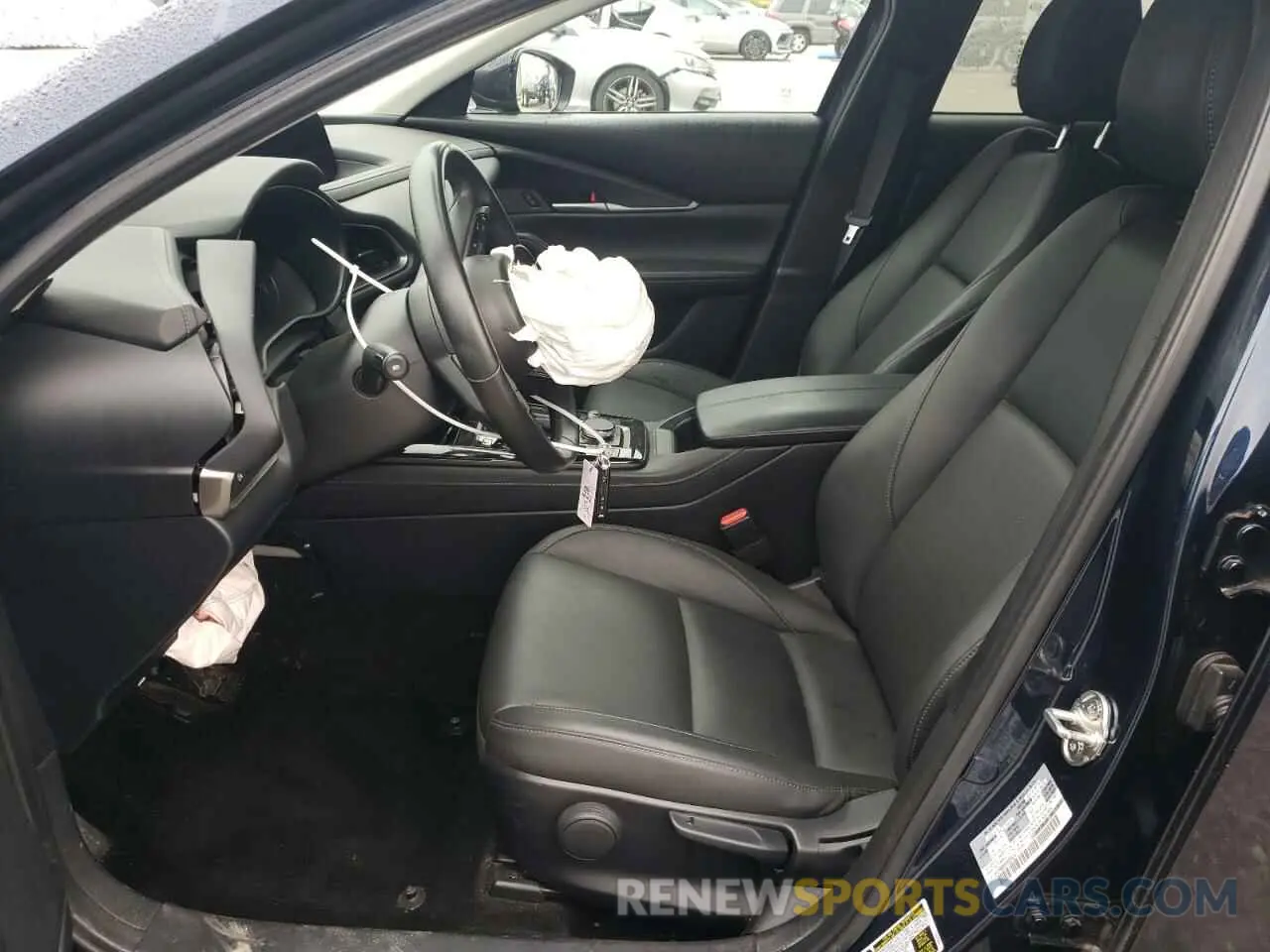 7 Photograph of a damaged car 3MVDMBBM5RM665504 MAZDA CX30 2024
