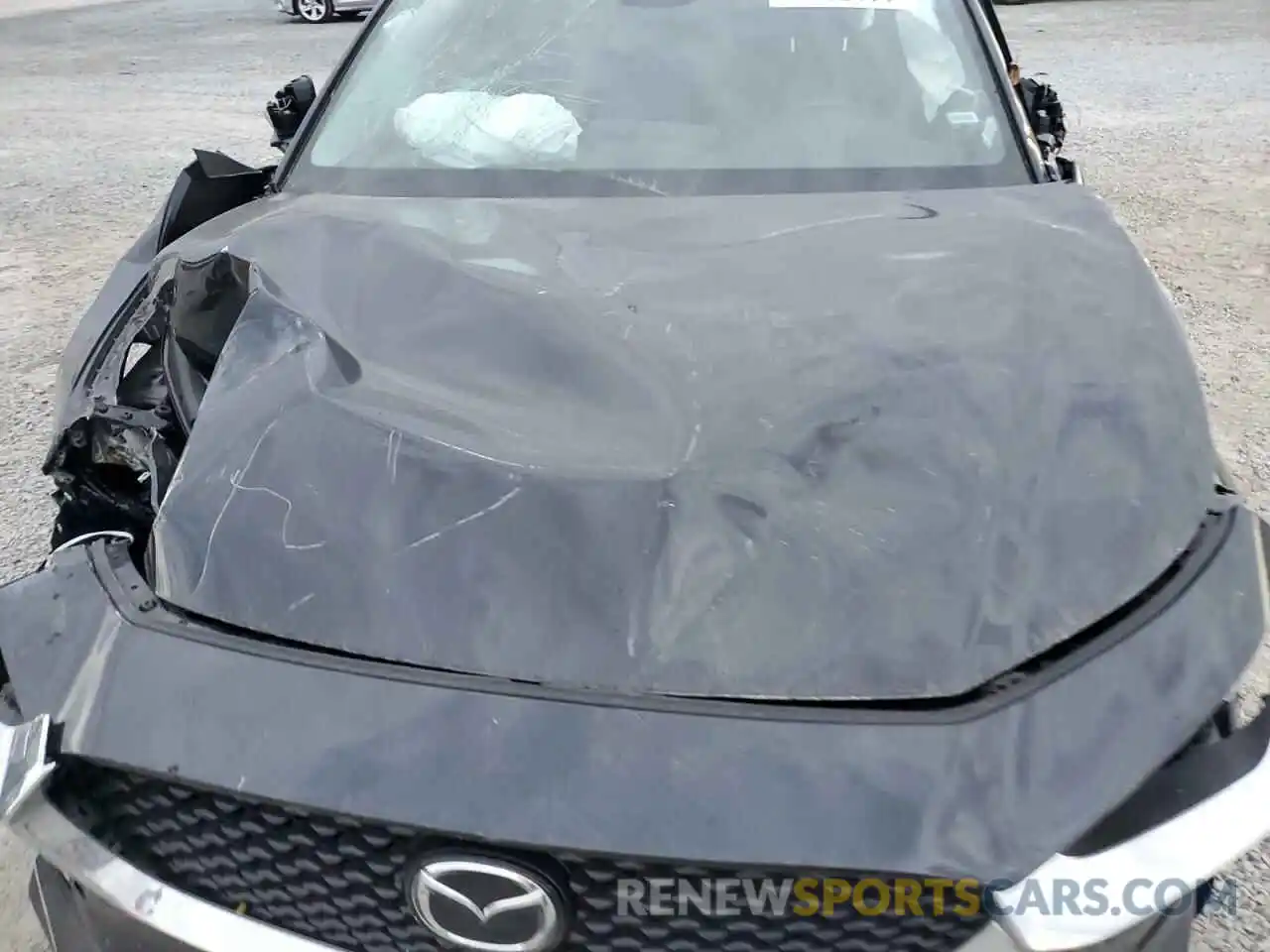 11 Photograph of a damaged car 3MVDMBBM6RM658044 MAZDA CX30 2024