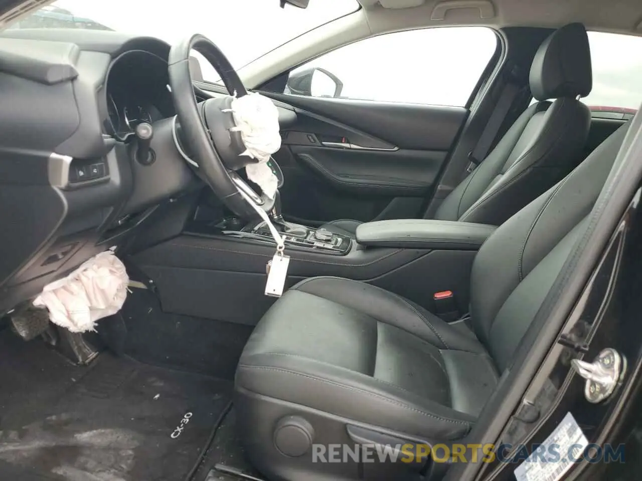 7 Photograph of a damaged car 3MVDMBBM7RM611928 MAZDA CX30 2024