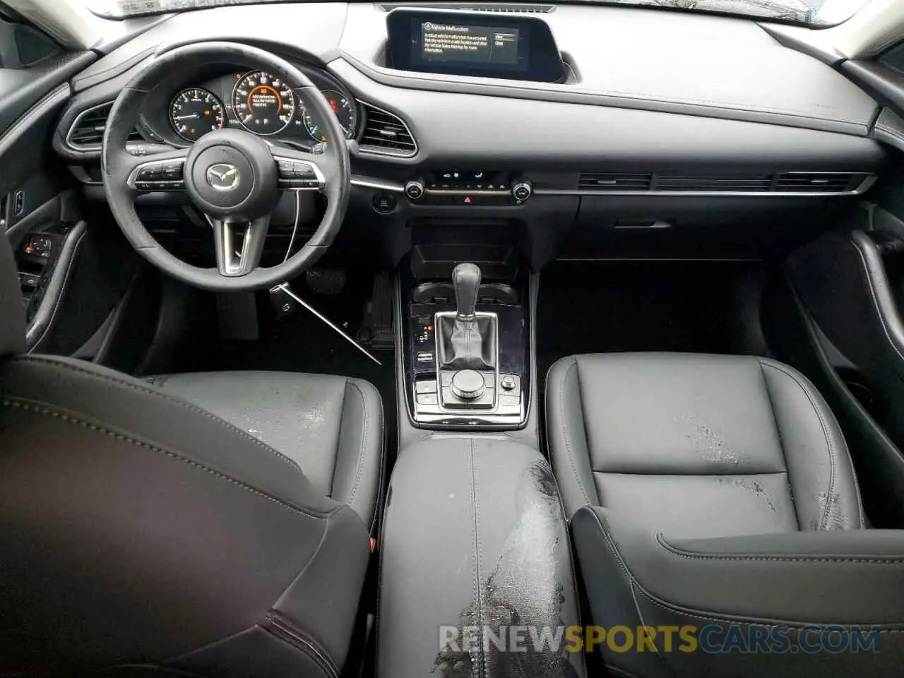 8 Photograph of a damaged car 3MVDMBBM8RM706109 MAZDA CX30 2024