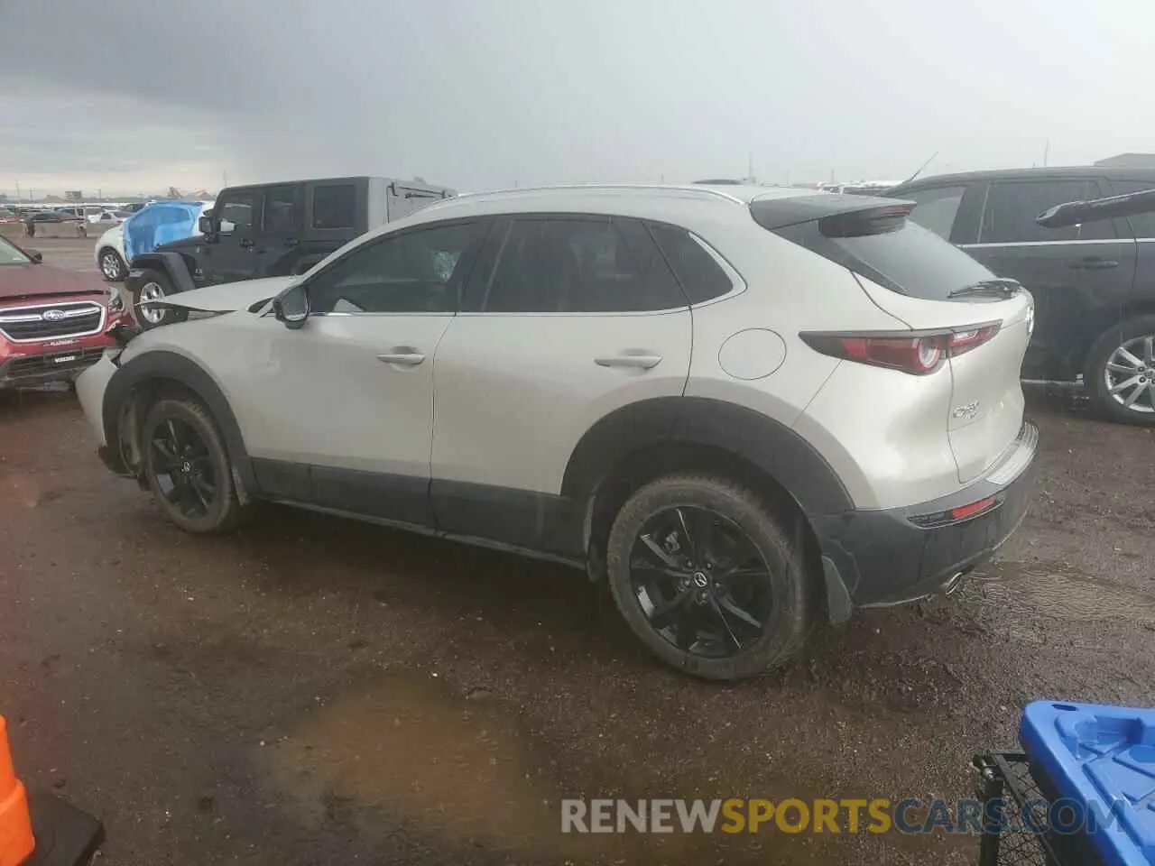 2 Photograph of a damaged car 3MVDMBBM8RM713478 MAZDA CX30 2024