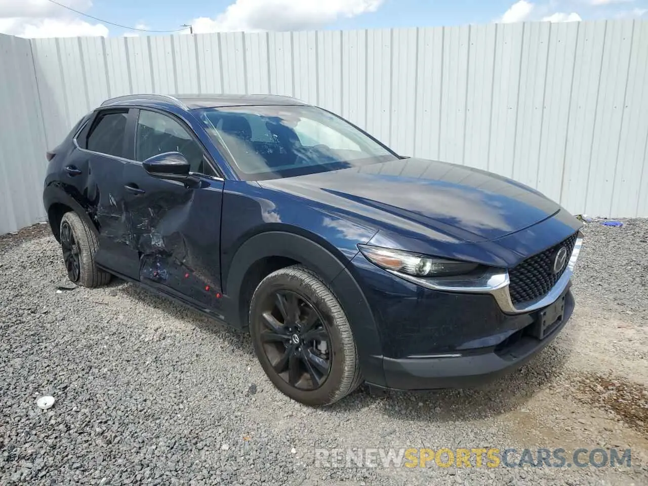4 Photograph of a damaged car 3MVDMBBM9RM651086 MAZDA CX30 2024