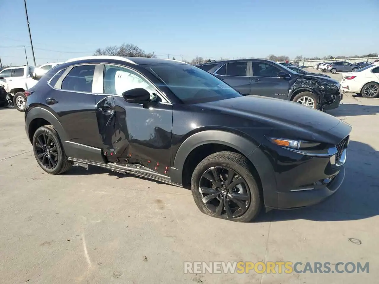 4 Photograph of a damaged car 3MVDMBBMXRM710825 MAZDA CX30 2024