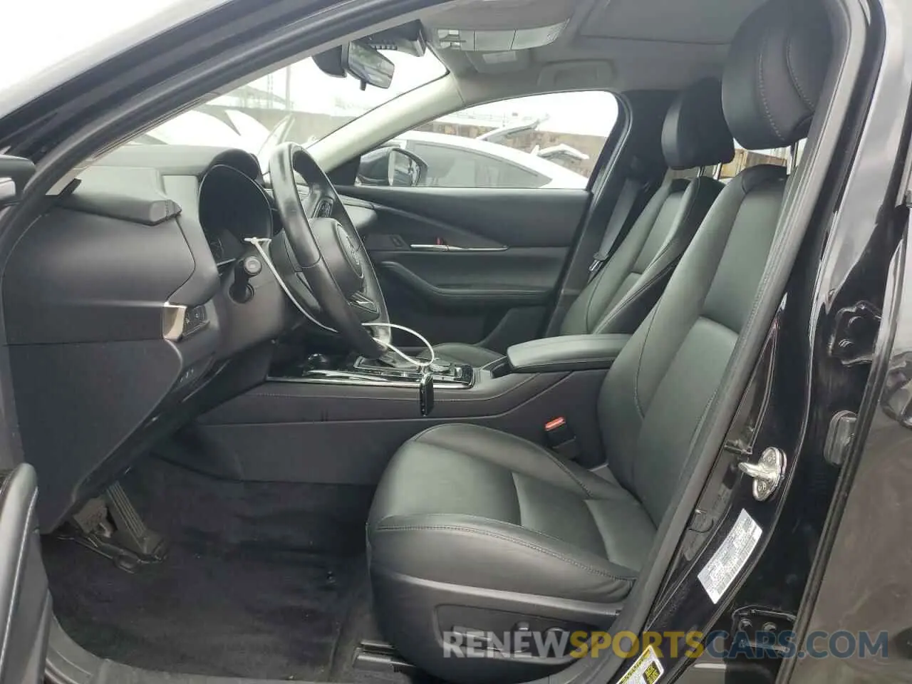 7 Photograph of a damaged car 3MVDMBCM1RM618954 MAZDA CX30 2024