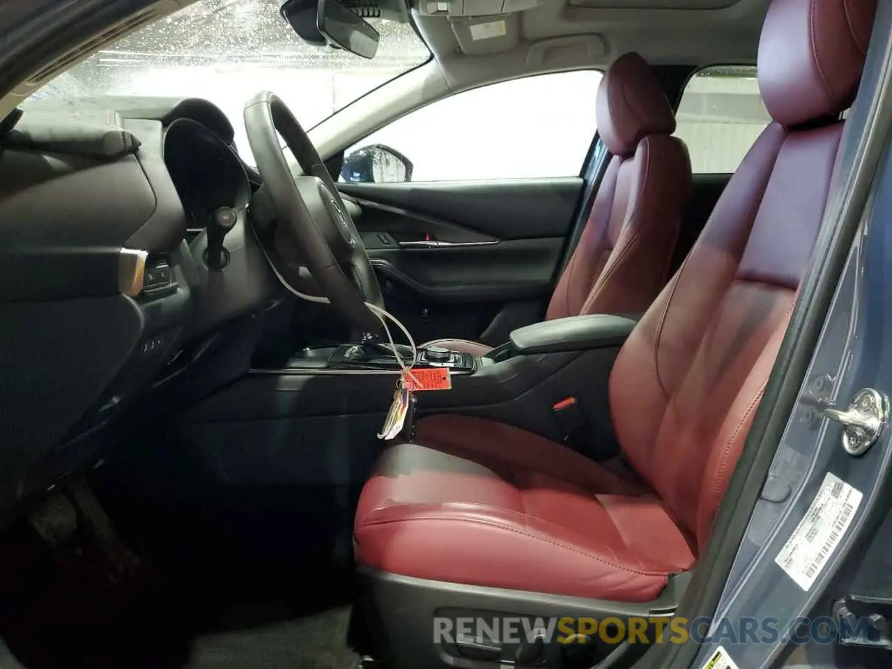 7 Photograph of a damaged car 3MVDMBCM1RM711649 MAZDA CX30 2024