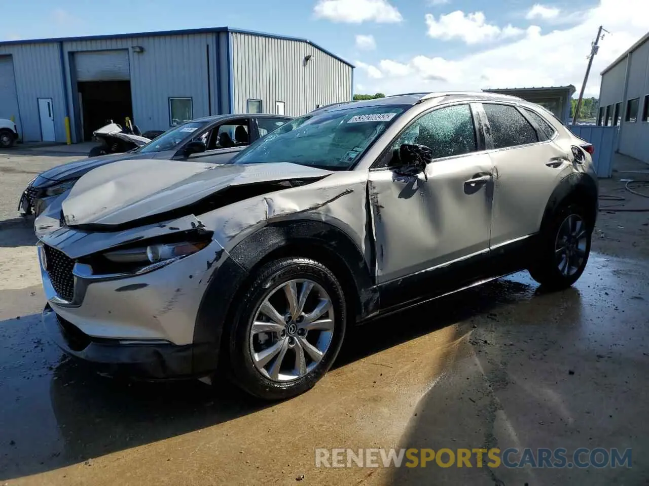 1 Photograph of a damaged car 3MVDMBCM2RM648657 MAZDA CX30 2024