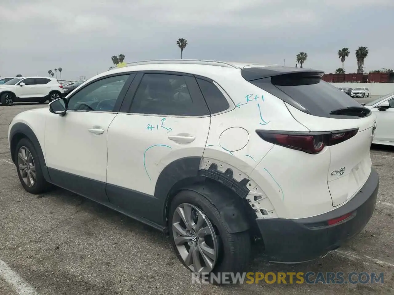 2 Photograph of a damaged car 3MVDMBCM2RM664132 MAZDA CX30 2024