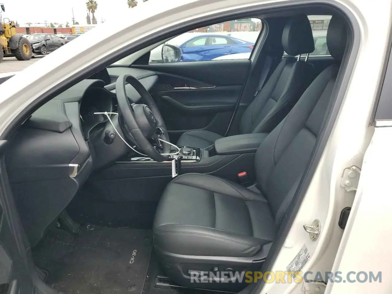 7 Photograph of a damaged car 3MVDMBCM2RM664132 MAZDA CX30 2024