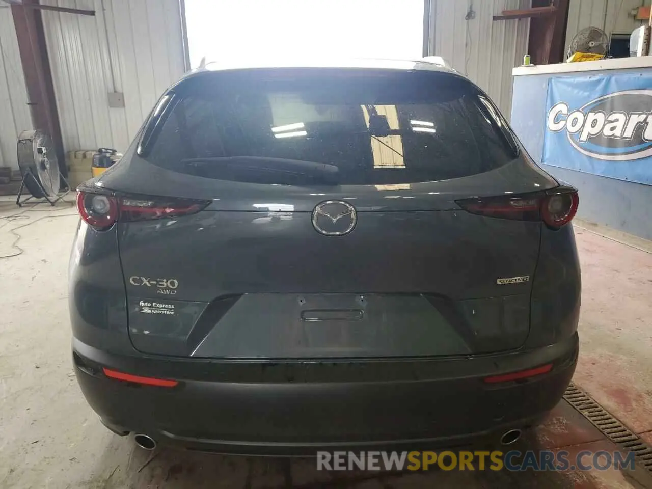 6 Photograph of a damaged car 3MVDMBCM3RM611391 MAZDA CX30 2024