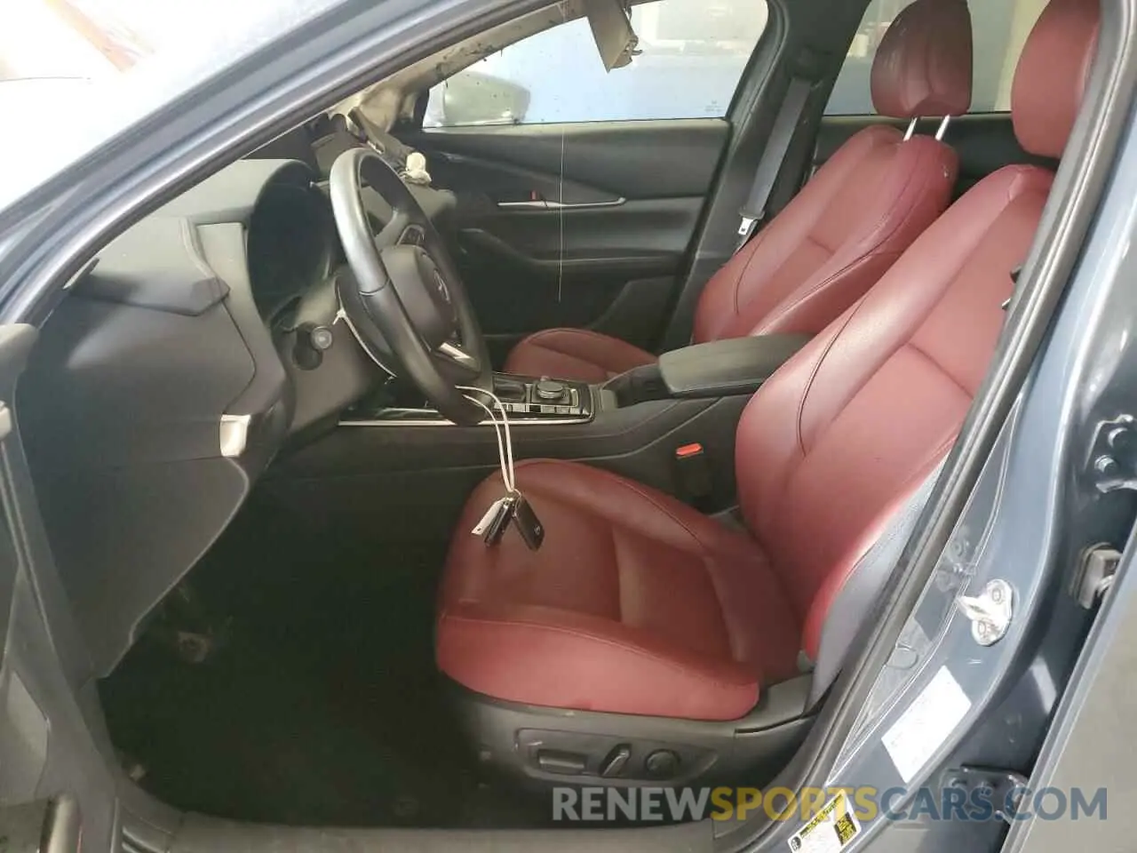 7 Photograph of a damaged car 3MVDMBCM3RM611391 MAZDA CX30 2024
