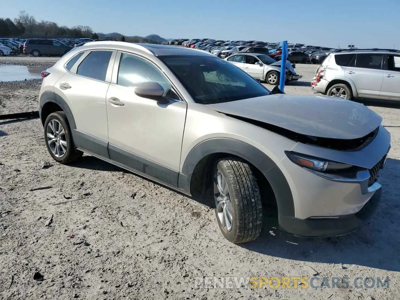 4 Photograph of a damaged car 3MVDMBCM4RM705151 MAZDA CX30 2024