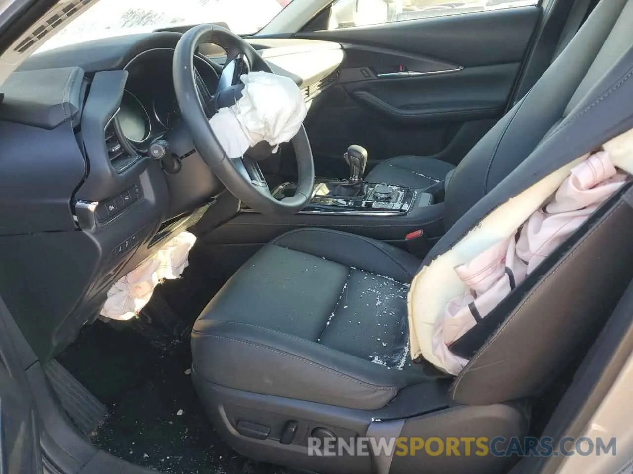 7 Photograph of a damaged car 3MVDMBCM4RM705151 MAZDA CX30 2024