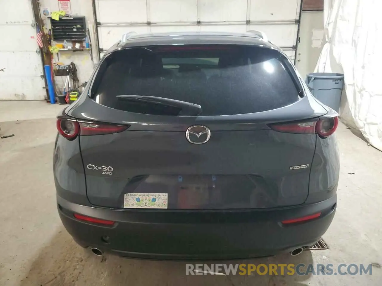 6 Photograph of a damaged car 3MVDMBCM5RM632985 MAZDA CX30 2024