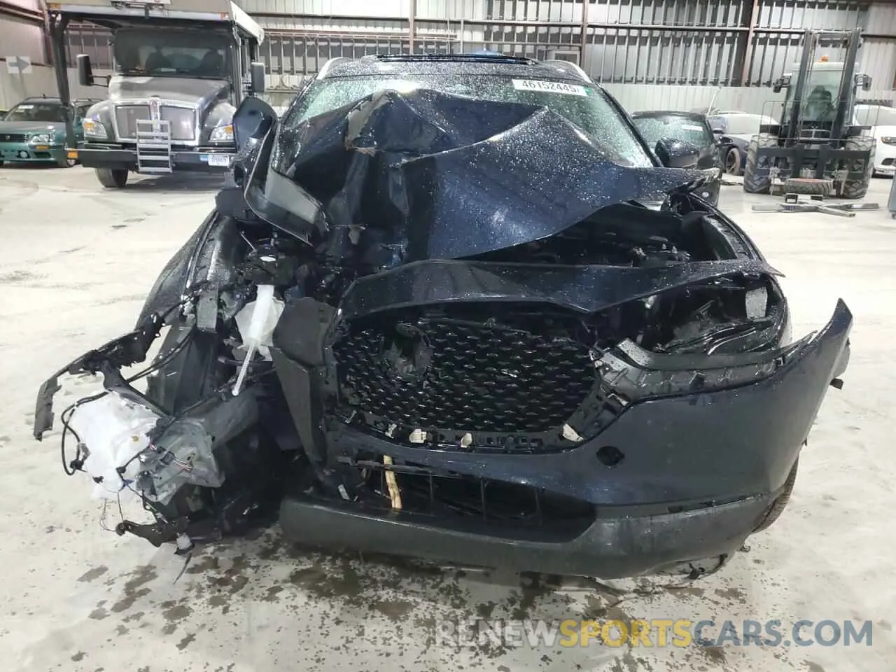 5 Photograph of a damaged car 3MVDMBCM5RM635014 MAZDA CX30 2024