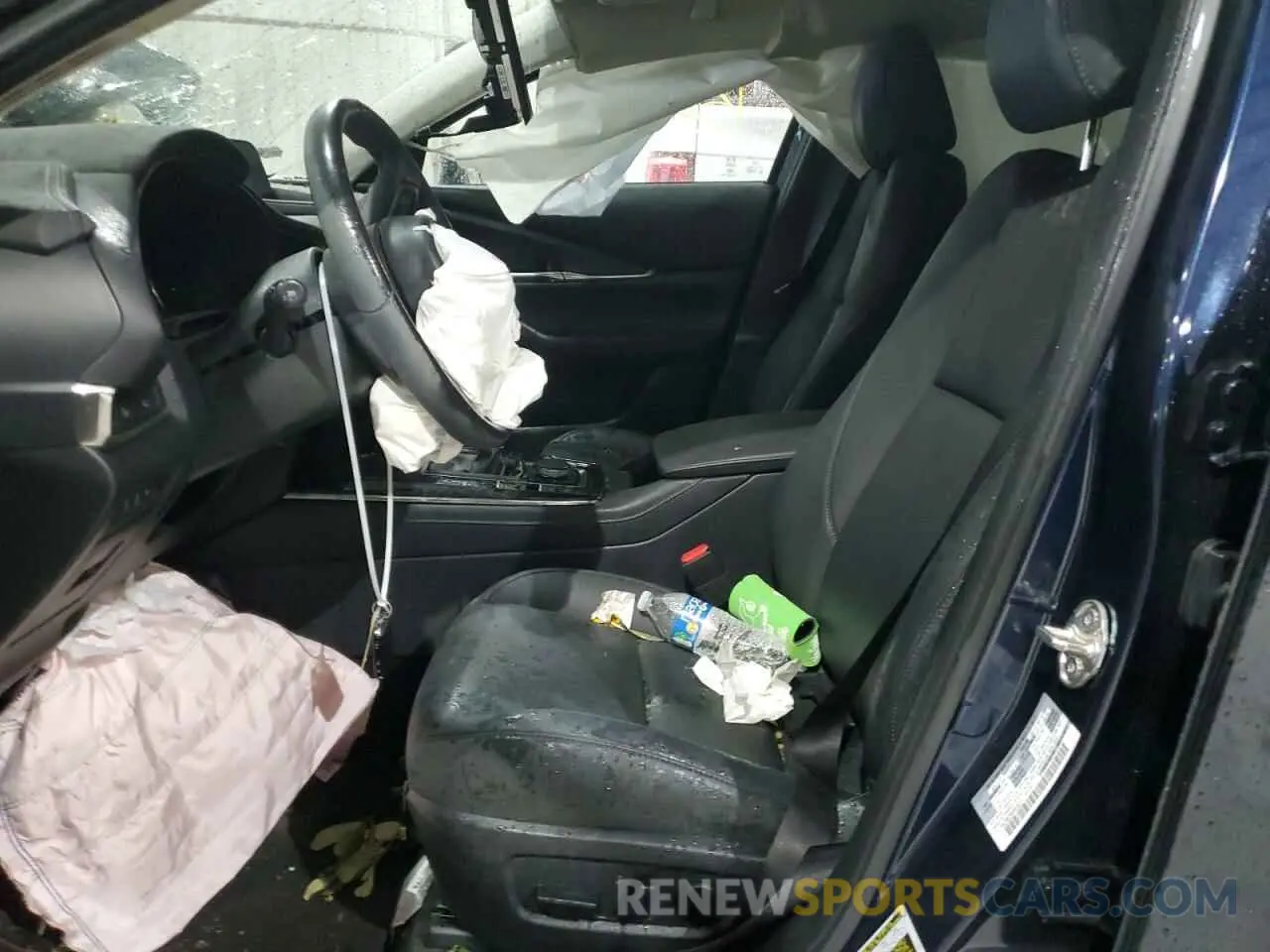 7 Photograph of a damaged car 3MVDMBCM5RM635014 MAZDA CX30 2024