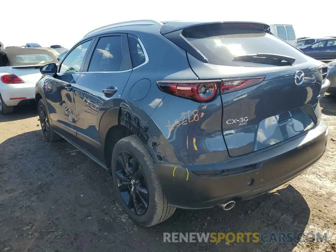 2 Photograph of a damaged car 3MVDMBCM5RM636082 MAZDA CX30 2024