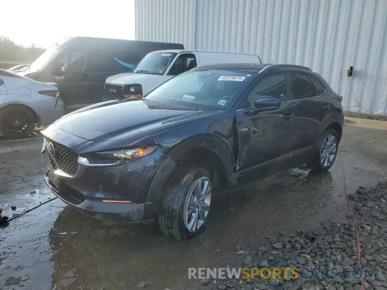 1 Photograph of a damaged car 3MVDMBCM7RM607148 MAZDA CX30 2024