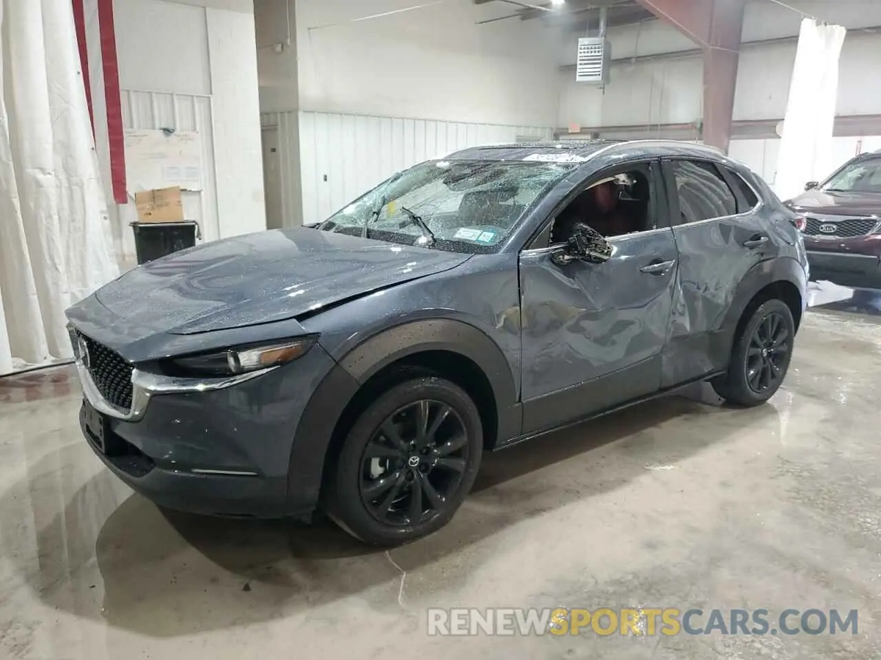 1 Photograph of a damaged car 3MVDMBCM7RM637315 MAZDA CX30 2024