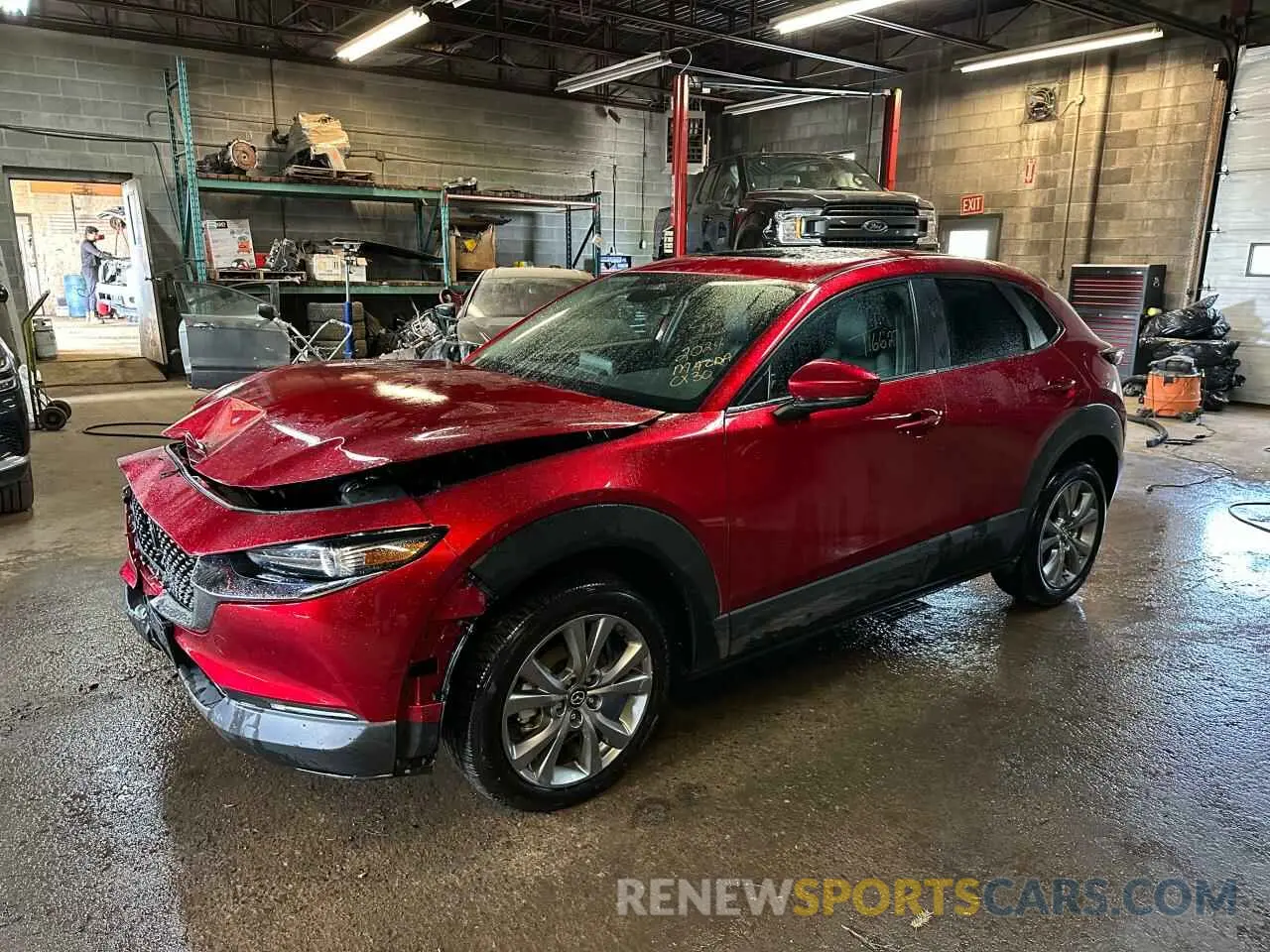 1 Photograph of a damaged car 3MVDMBCM7RM695957 MAZDA CX30 2024