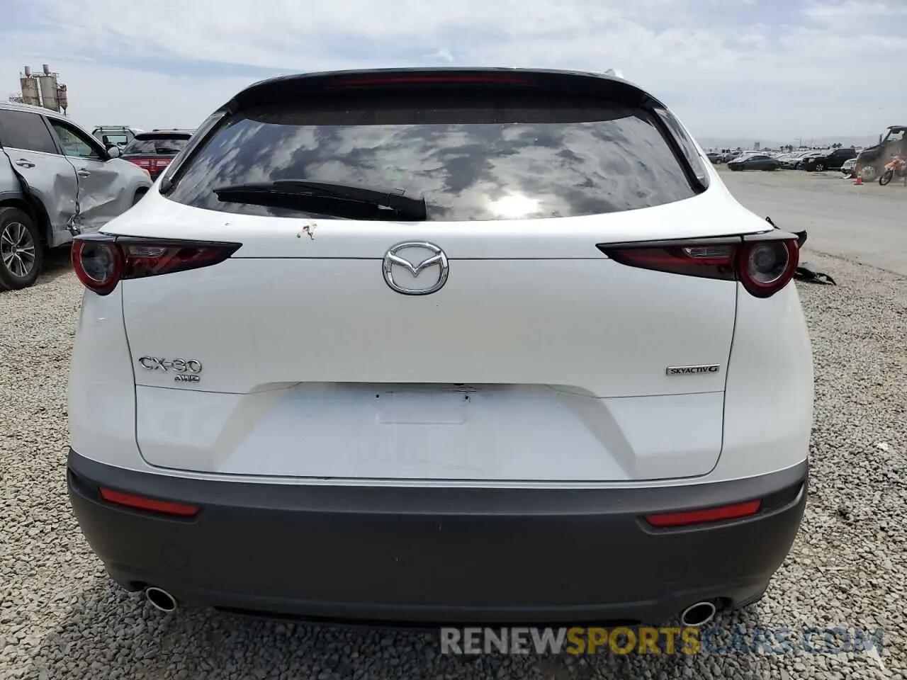 6 Photograph of a damaged car 3MVDMBCM8RM625691 MAZDA CX30 2024