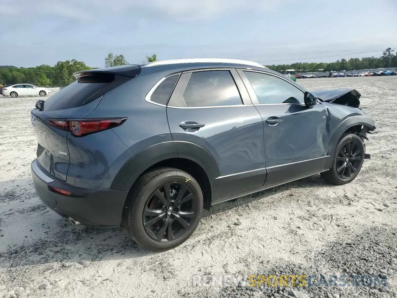 3 Photograph of a damaged car 3MVDMBCMXRM604194 MAZDA CX30 2024
