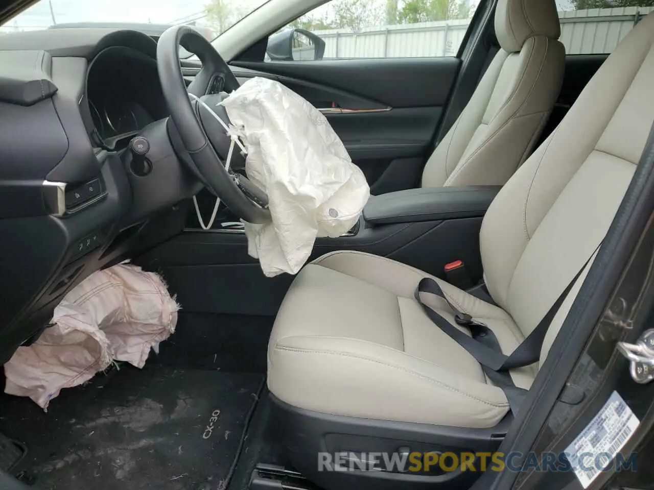 7 Photograph of a damaged car 3MVDMBCMXRM615213 MAZDA CX30 2024