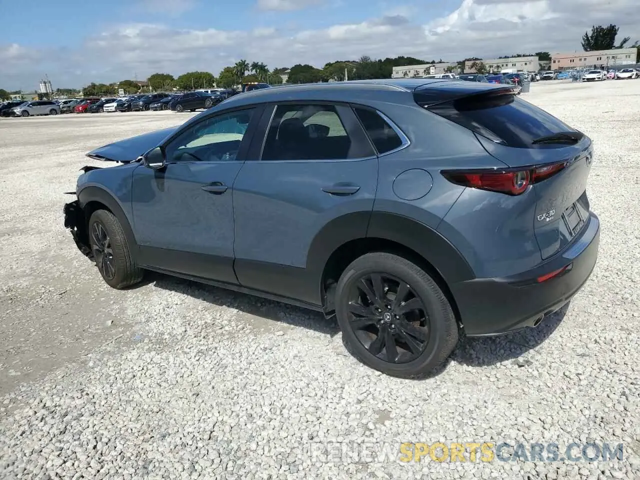 2 Photograph of a damaged car 3MVDMBCMXRM673483 MAZDA CX30 2024