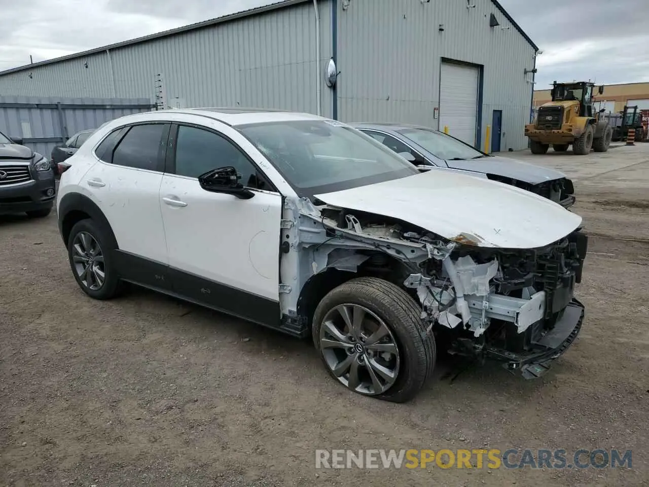 4 Photograph of a damaged car 3MVDMBDM2RM613812 MAZDA CX30 2024