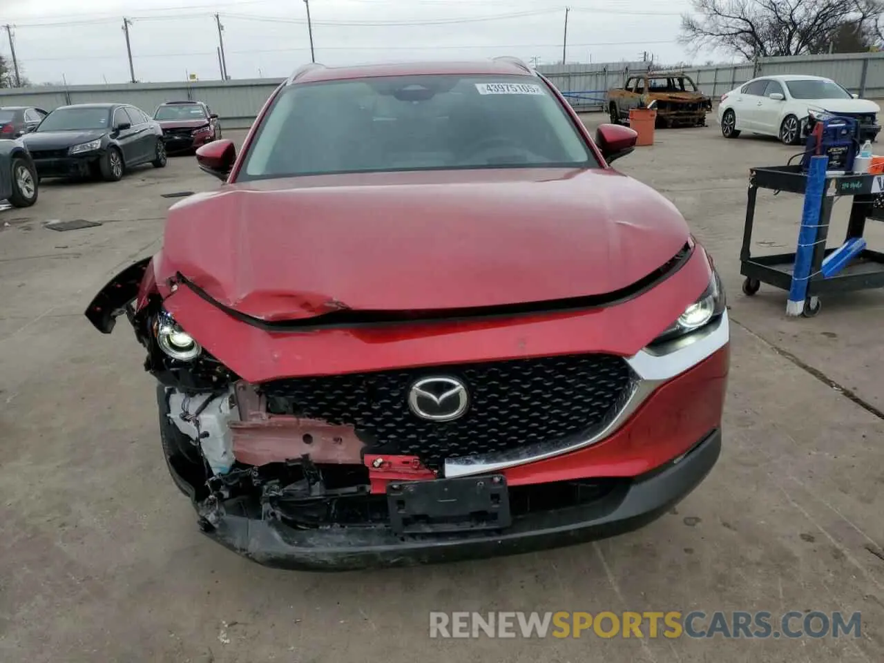 5 Photograph of a damaged car 3MVDMBDM8RM668801 MAZDA CX30 2024