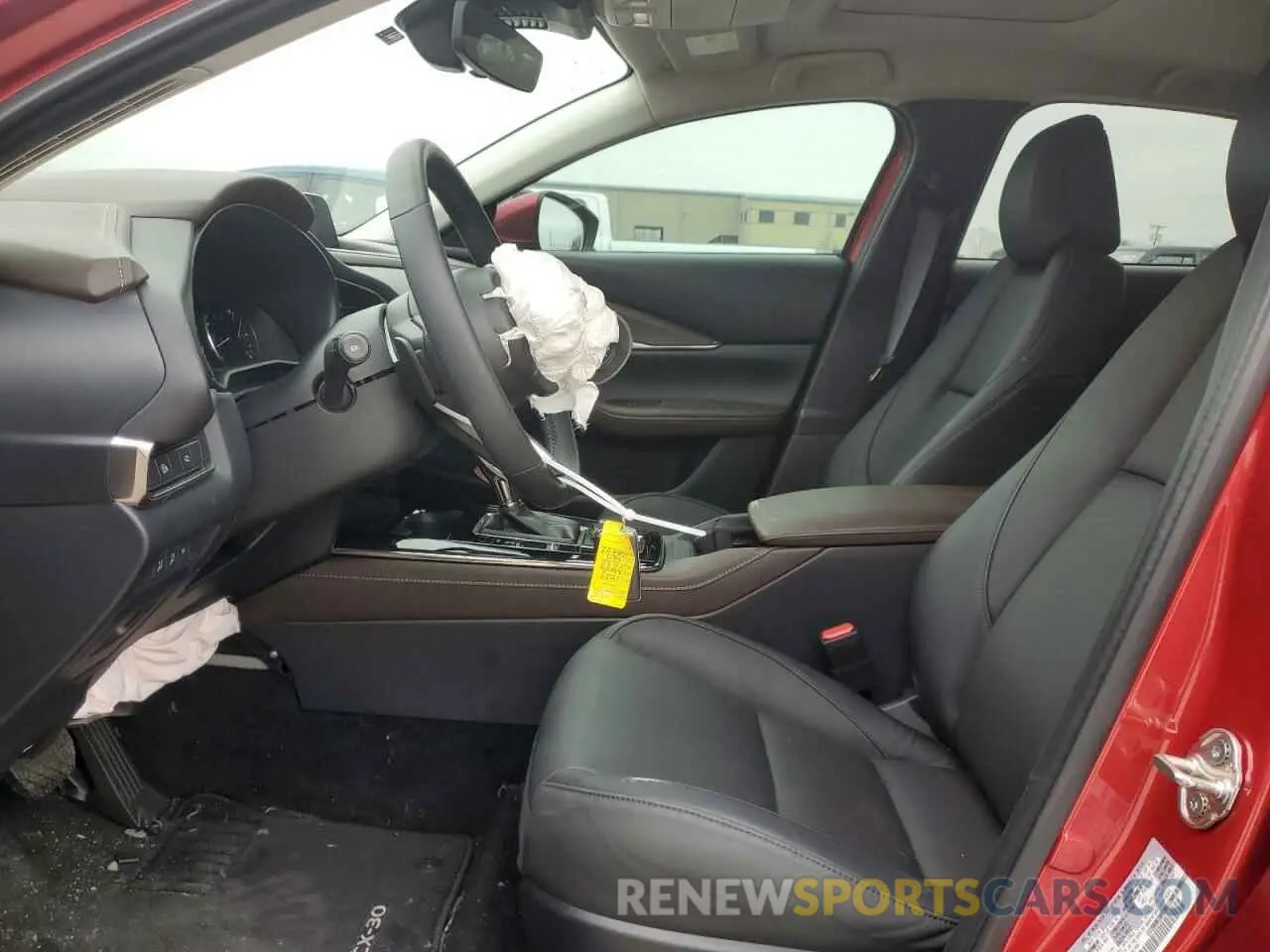 7 Photograph of a damaged car 3MVDMBDM8RM668801 MAZDA CX30 2024