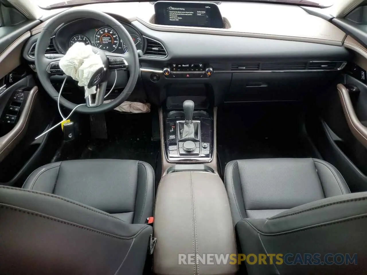 8 Photograph of a damaged car 3MVDMBDM8RM668801 MAZDA CX30 2024