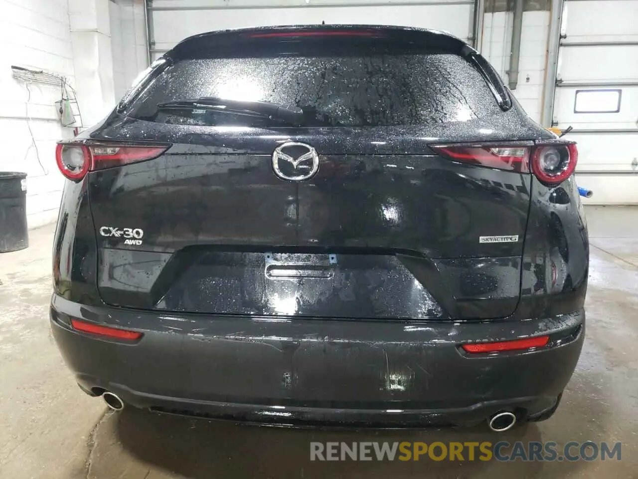 6 Photograph of a damaged car 3MVDMBDMXRM674650 MAZDA CX30 2024