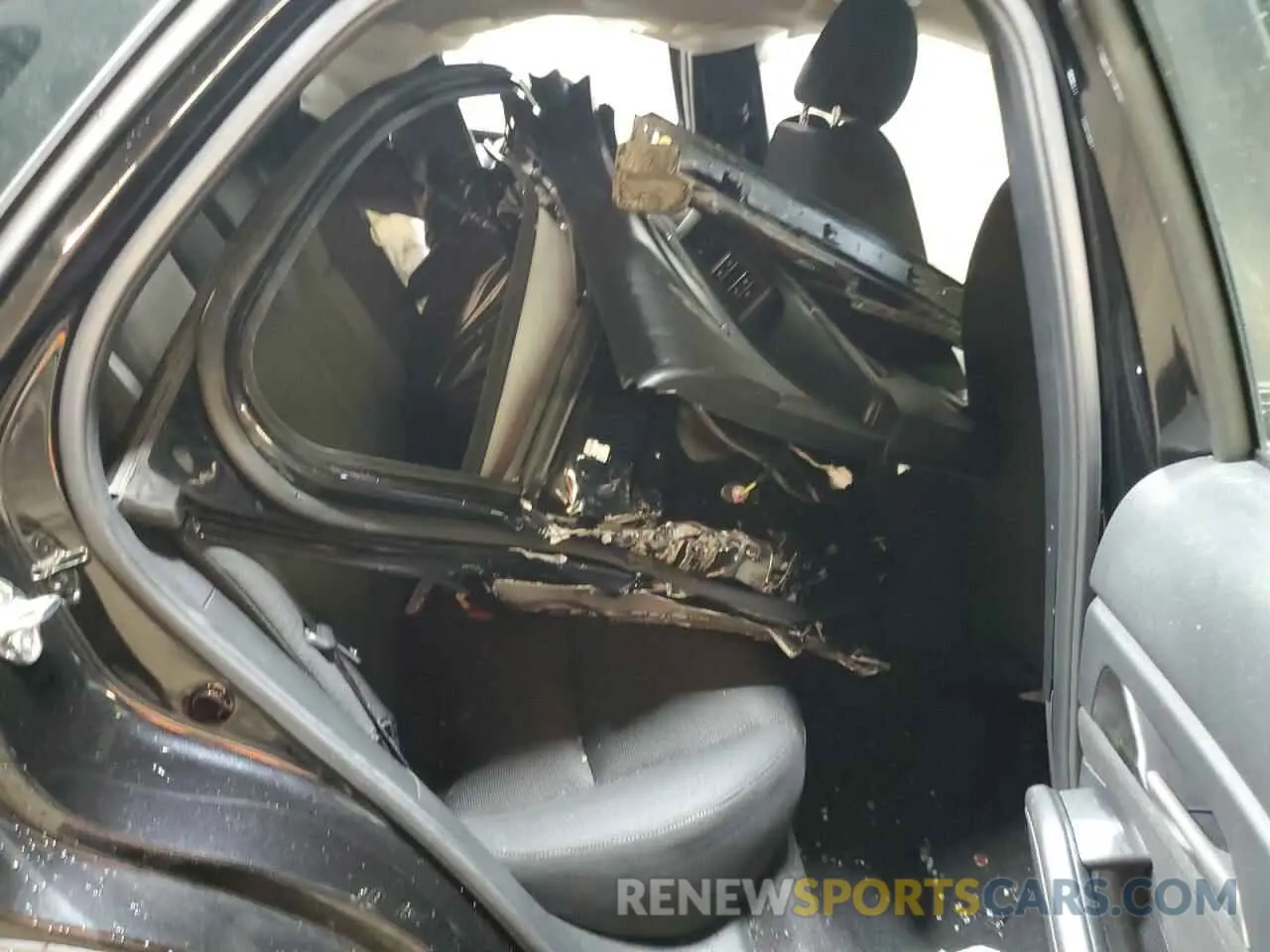 11 Photograph of a damaged car 3MVDMBAM3SM756861 MAZDA CX30 2025