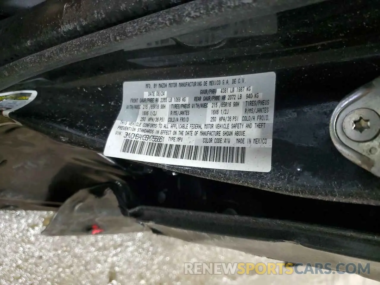 13 Photograph of a damaged car 3MVDMBAM3SM756861 MAZDA CX30 2025