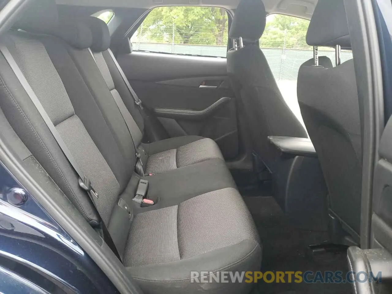 10 Photograph of a damaged car 3MVDMBAMXSM793468 MAZDA CX30 2025
