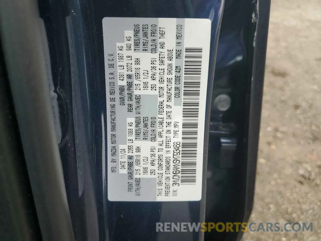 12 Photograph of a damaged car 3MVDMBAMXSM793468 MAZDA CX30 2025