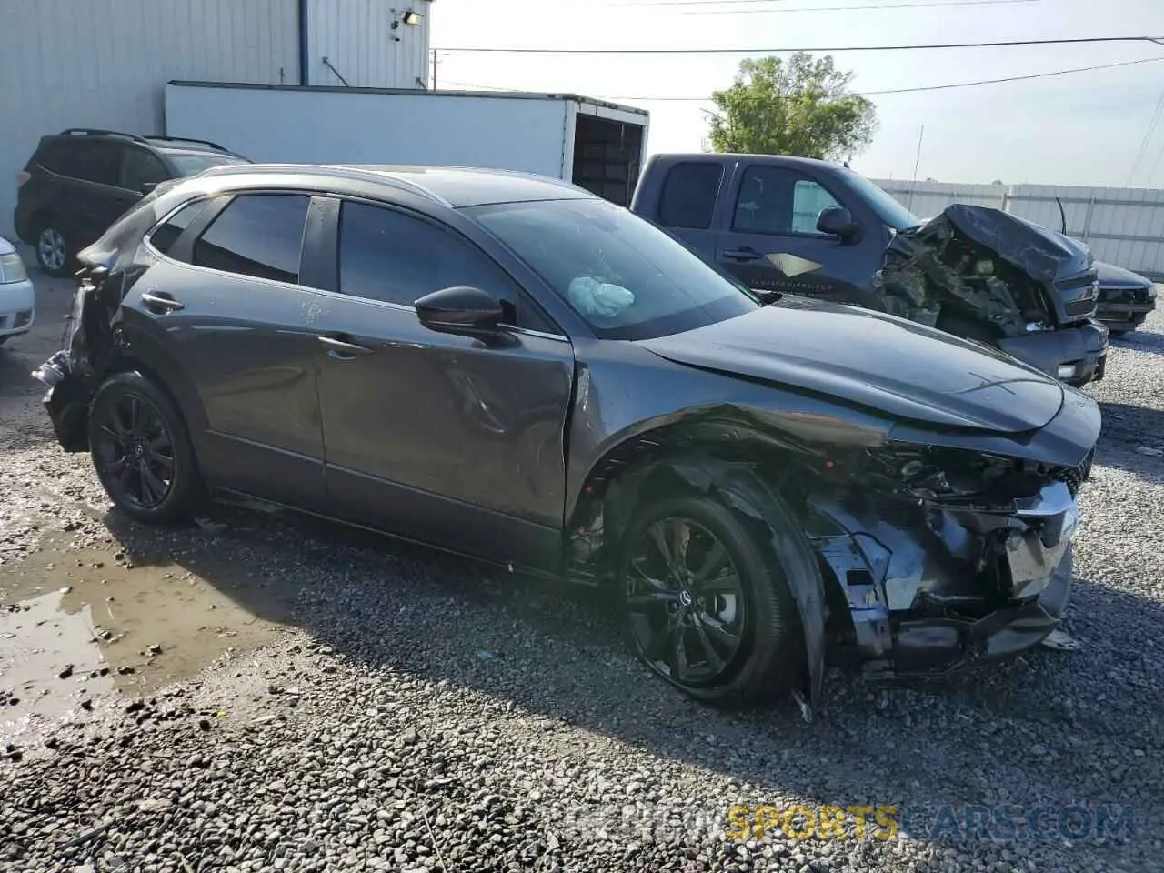 4 Photograph of a damaged car 3MVDMBBM4SM787924 MAZDA CX30 2025