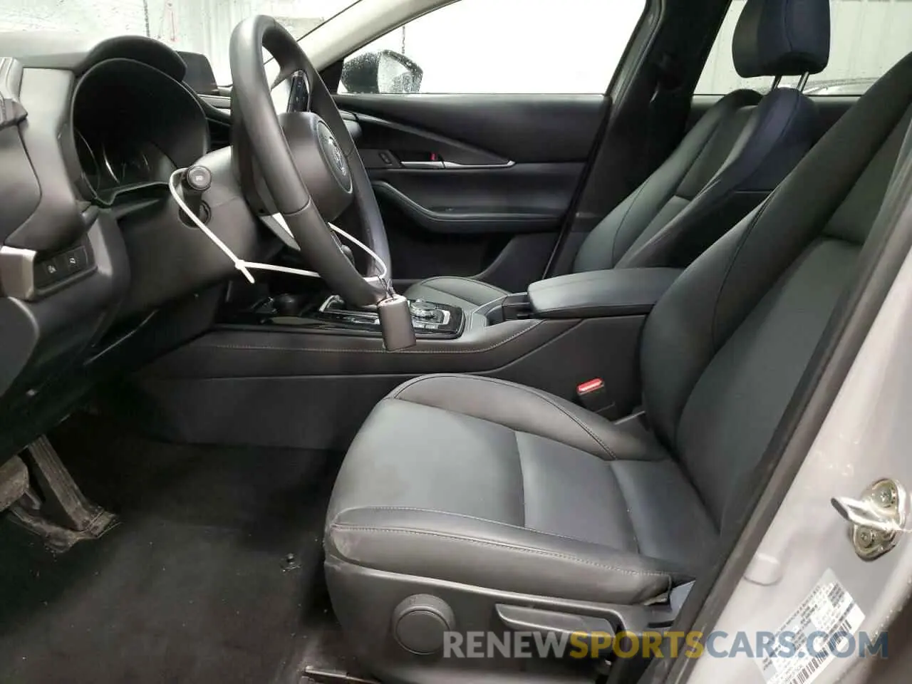7 Photograph of a damaged car 3MVDMBBM5SM754348 MAZDA CX30 2025
