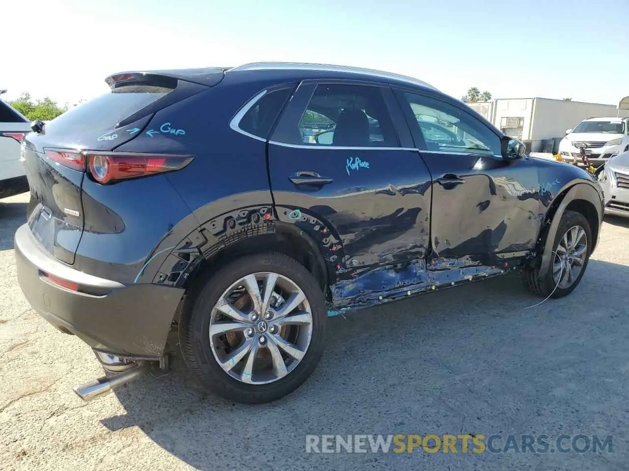 3 Photograph of a damaged car 3MVDMBCM3SM762186 MAZDA CX30 2025
