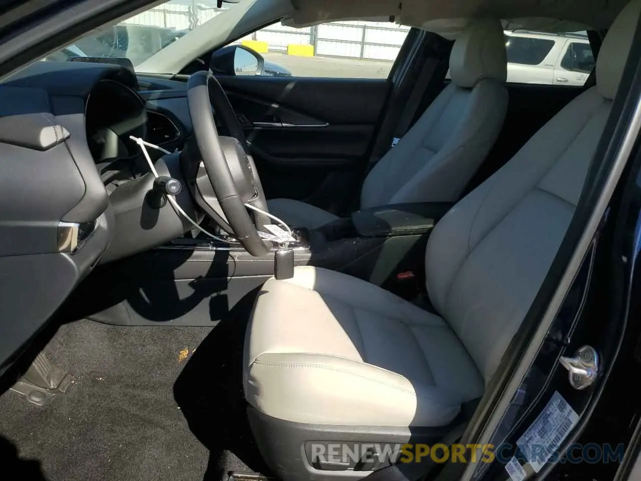 7 Photograph of a damaged car 3MVDMBCM3SM762186 MAZDA CX30 2025