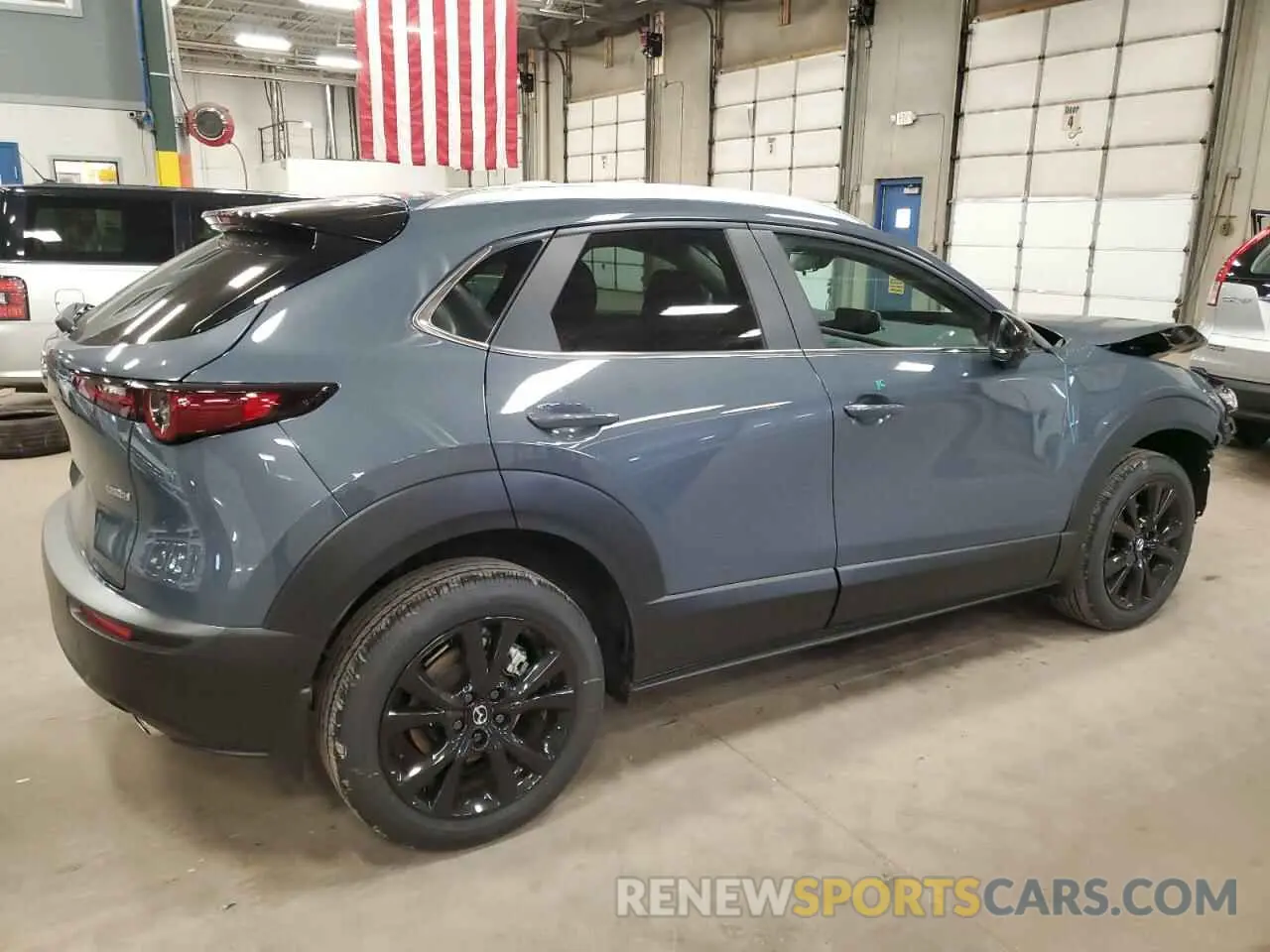 3 Photograph of a damaged car 3MVDMBCM3SM794376 MAZDA CX30 2025