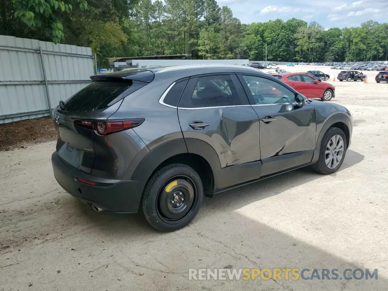 3 Photograph of a damaged car 3MVDMBCM5SM750346 MAZDA CX30 2025