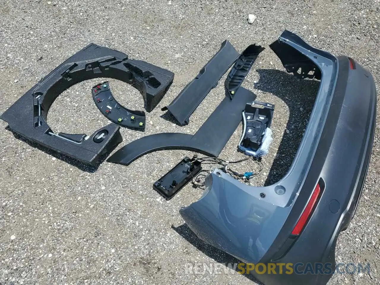 12 Photograph of a damaged car 3MVDMBCM5SM766787 MAZDA CX30 2025