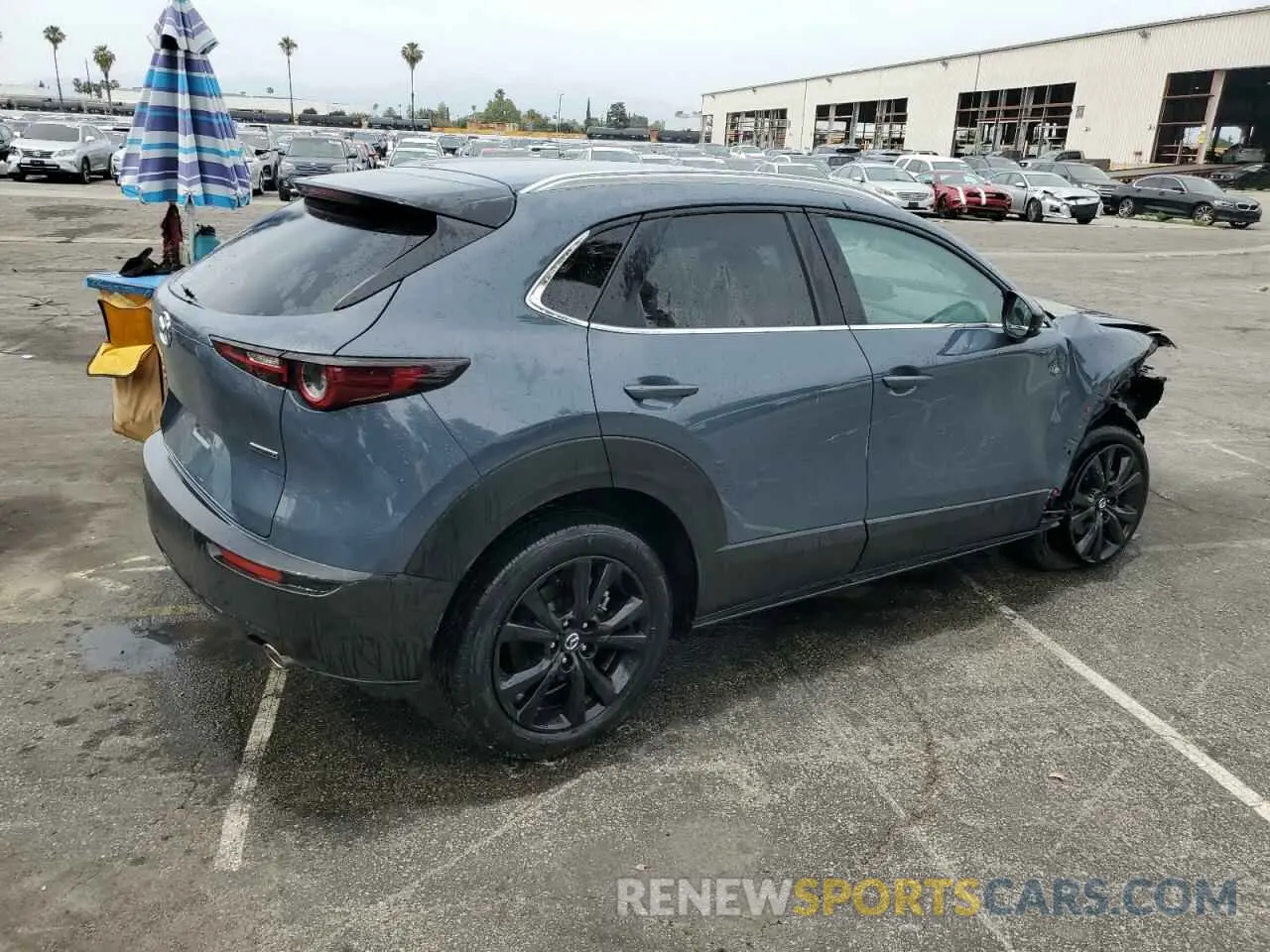 3 Photograph of a damaged car 3MVDMBCM5SM799059 MAZDA CX30 2025