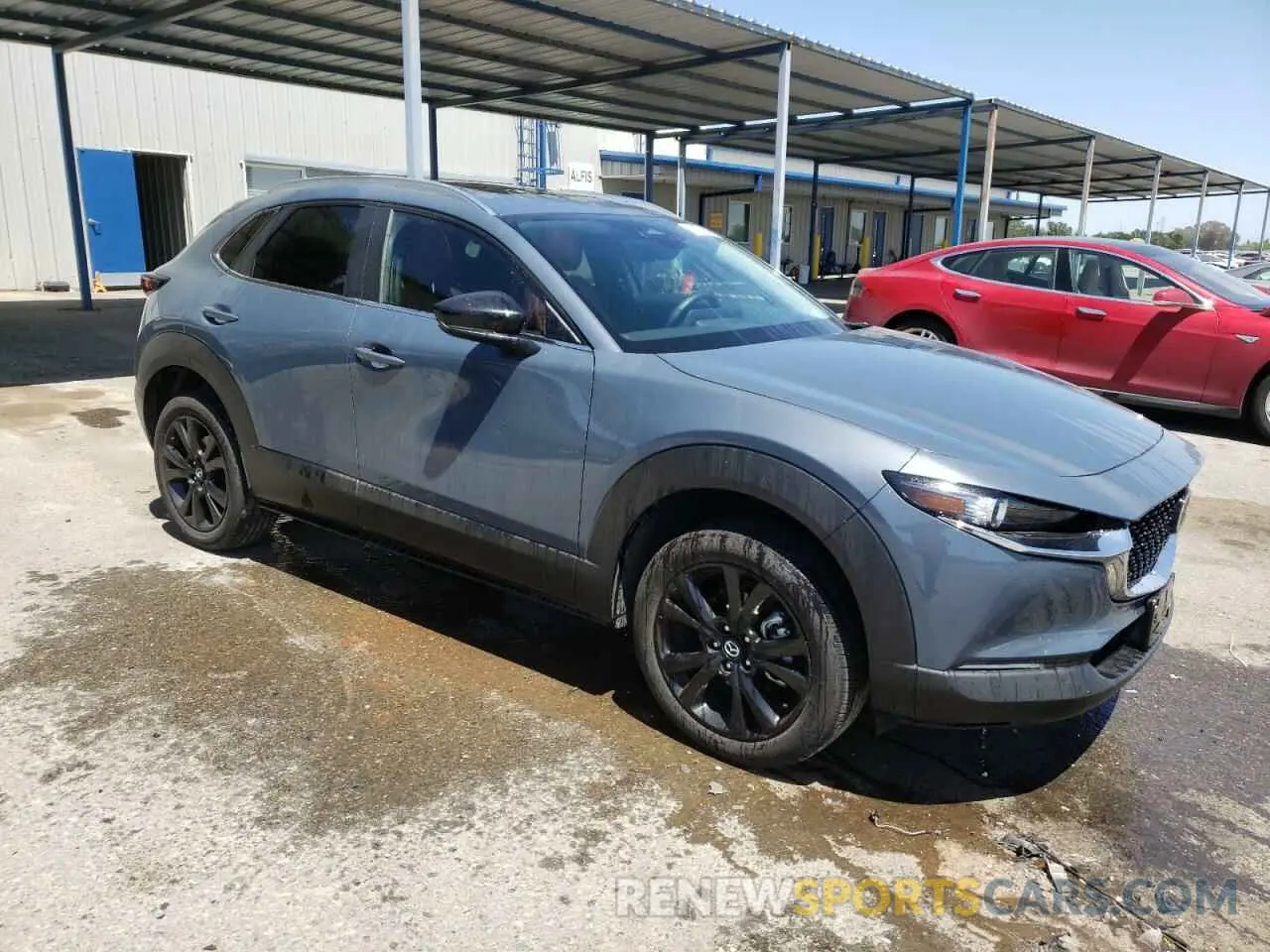 4 Photograph of a damaged car 3MVDMBCM9SM799677 MAZDA CX30 2025