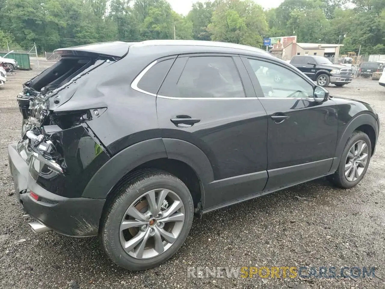 3 Photograph of a damaged car 3MVDMBCM9SM801668 MAZDA CX30 2025