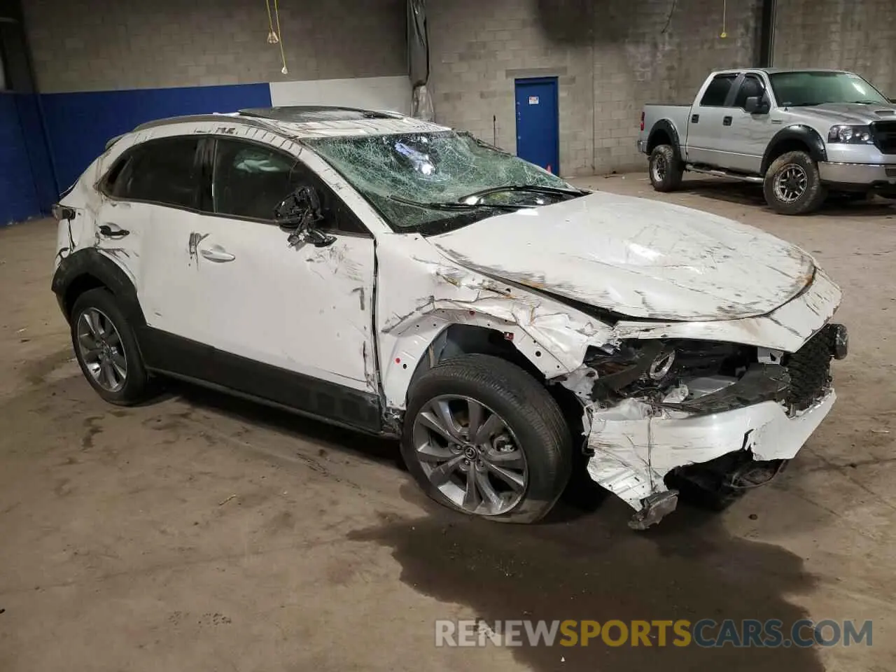 4 Photograph of a damaged car 3MVDMBDM4SM764141 MAZDA CX30 2025