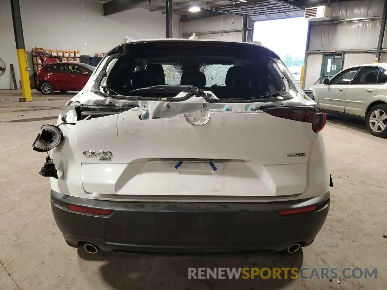 6 Photograph of a damaged car 3MVDMBDM4SM764141 MAZDA CX30 2025