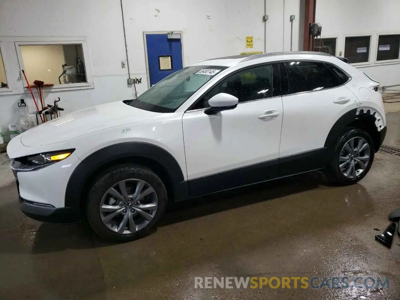 1 Photograph of a damaged car 3MVDMBDM9SM779993 MAZDA CX30 2025